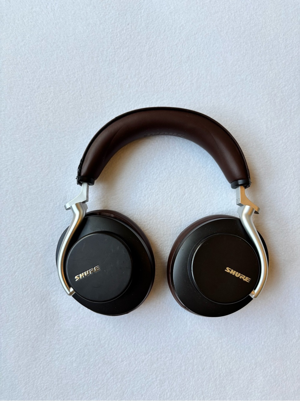 Shure Over-Ear Headphones — Black and Brown